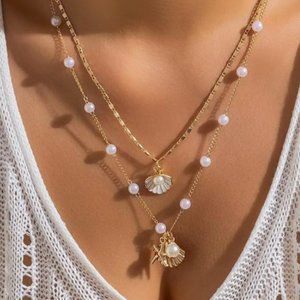 Pearls Seashell Layered Gold-Plated Necklace